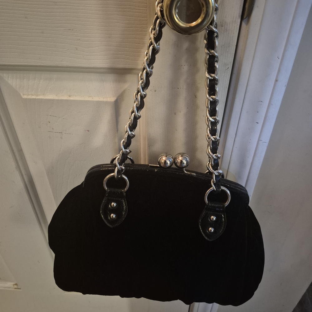 Nine West Black Velvet Kiss-Lock Chain Handle Evening Bag
